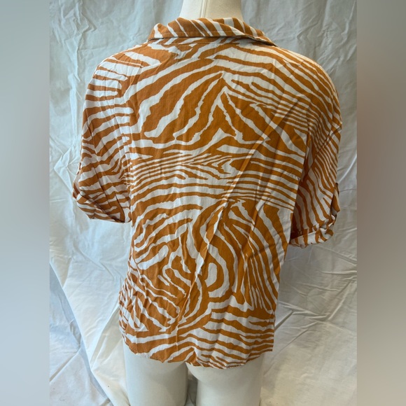 Mink Pink striped collared crop top - Picture 2 of 4